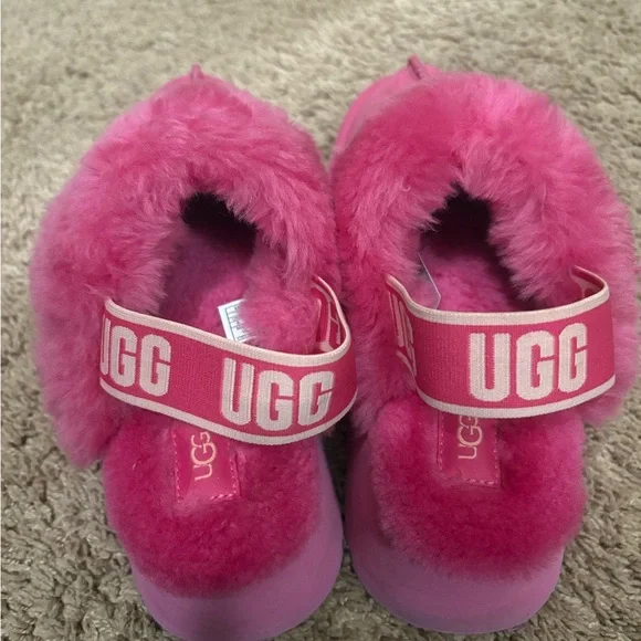 UGG hot Pink Furry Slippers - Picture 3 of 4